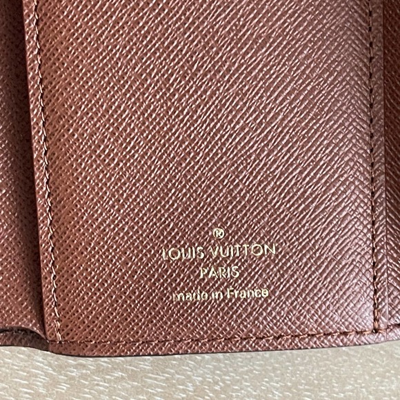 ❌SOLD❌Mint Louis Vuitton Victorine Wallet Monogram Compact MI4147 - Picture 12 of 16